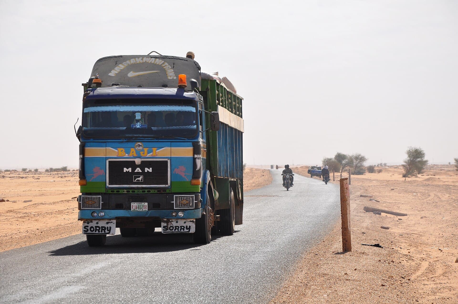 File photograph: File photo: a lorry on the Arlit–Agadez highway near Arlit, northern Niger, in 2018 — the road on which the buses were attacked.